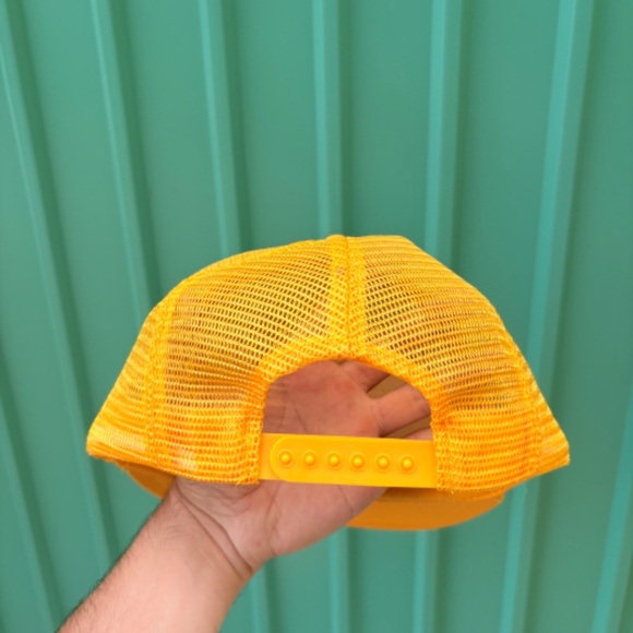 vintage AFRICAN LION SAFARI CANADA Trucker hat snapback yellow mesh cap - Picture 4 of 6